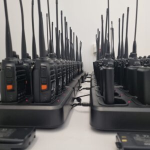 لاسلكي , walkie talkie